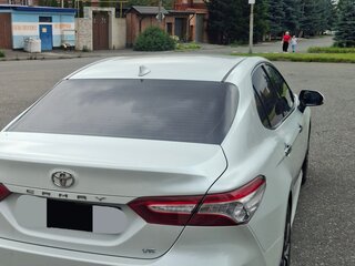 2021 Toyota Camry VIII (XV70) Рестайлинг, белый, 2790000 рублей, вид 3