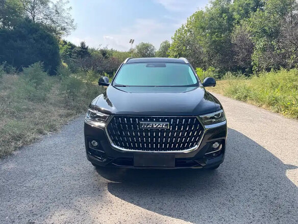 2023 Haval H6 II Рестайлинг, чёрный, 1300000 рублей - вид 1