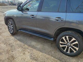 2011 Toyota Land Cruiser 200 Series, серый, 2800000 рублей, вид 5