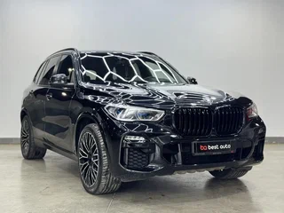 2019 BMW X5 40i IV (G05/G18), чёрный, 4600000 рублей, вид 3