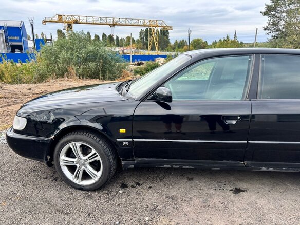1995 Audi A6 I (C4), чёрный, 370000 рублей - вид 8