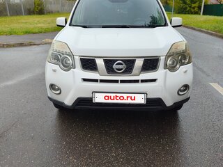 2011 Nissan X-Trail II Рестайлинг, белый, 980000 рублей, вид 2