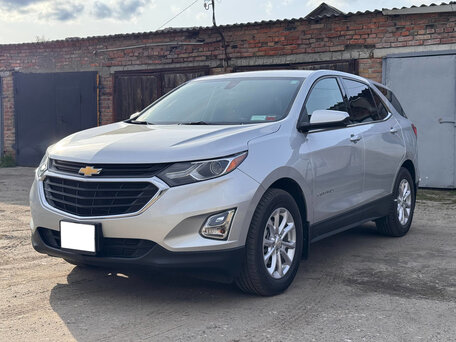 2019 Chevrolet Equinox III, серый, 2200000 рублей, вид 3