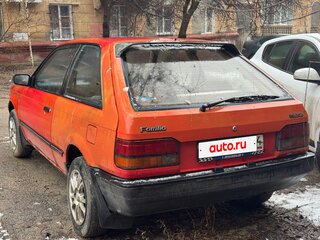 1985 Mazda Familia V (BF), красный, 150000 рублей, вид 5
