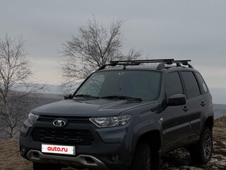 2022 Lada (ВАЗ) Niva Travel I, серый, 1500000 рублей, вид 1