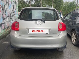 2008 Toyota Auris I, серебристый, 800000 рублей, вид 2