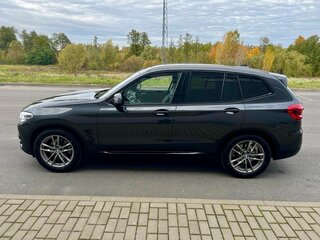 2020 BMW X3 20d xDrive III (G01), чёрный, 4000000 рублей, вид 4