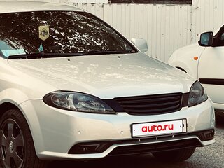2014 Daewoo Gentra II, серебристый, 690000 рублей, вид 5