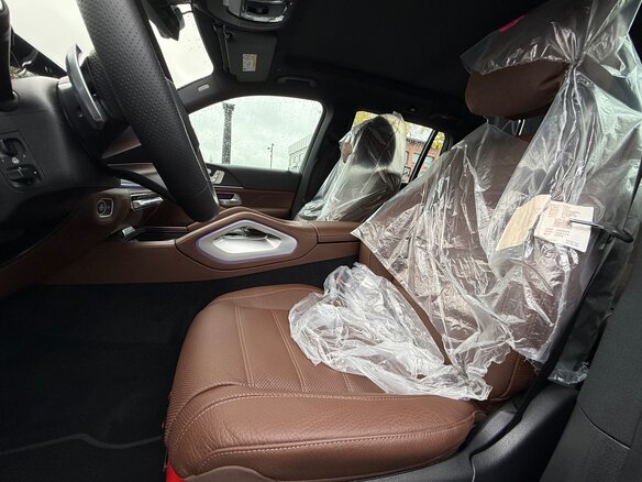 2025 Mercedes-Benz GLS 450 II (X167) Рестайлинг, чёрный, 12840000 рублей - вид 5