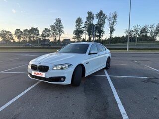 2014 BMW 5 серии 530d xDrive VI (F10/F11/F07) Рестайлинг, белый, 2250000 рублей, вид 1