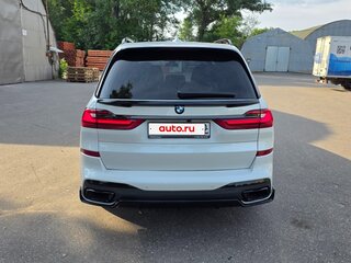 2022 BMW X7 40i I (G07), белый, 8000000 рублей, вид 2