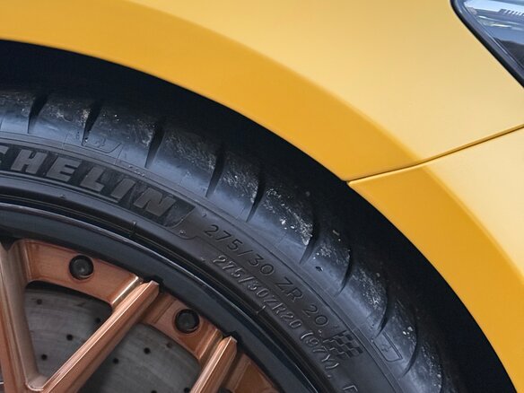 2015 Mercedes-Benz AMG GT S I, жёлтый, 10500000 рублей - вид 26