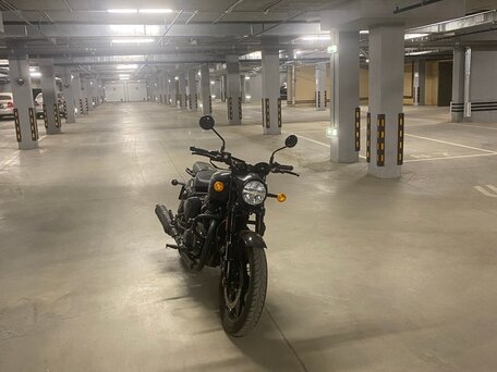 2025 Royal Enfield Shotgun, серебристый, 550000 рублей, вид 4