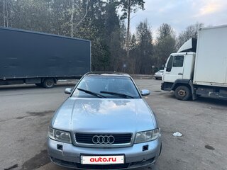 2000 Audi A4 I (B5) Рестайлинг, серебристый, 450000 рублей, вид 3
