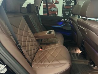 2025 BMW X5 Long 30Li IV (G05/G18) Рестайлинг, чёрный, 9999999 рублей, вид 4