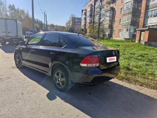2011 Volkswagen Polo V, чёрный, 499999 рублей, вид 4