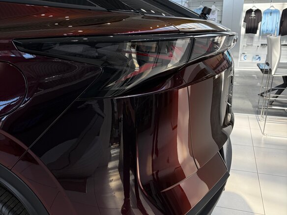 2026 Omoda C5 II, чёрный - вид 5