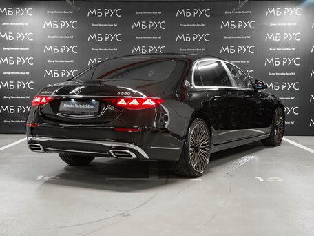 2026 Mercedes-Benz Maybach S-Класс 580 II (Z223) Рестайлинг, чёрный, 38830000 рублей, вид 4
