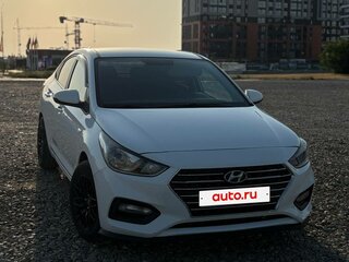 2019 Hyundai Solaris II, белый, 1350000 рублей, вид 4