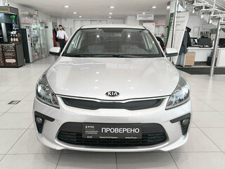 2019 Kia Rio IV, серебристый, 1099000 рублей, вид 2