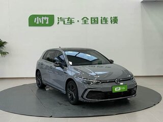 2023 Volkswagen Golf VIII, серый, 1950000 рублей, вид 2