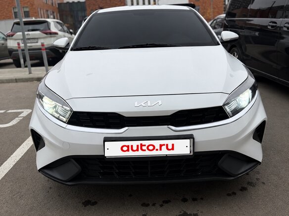 2021 Kia K3 II, белый, 1790000 рублей - вид 3