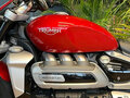 2023 Triumph Rocket 3, пурпурный, 2450000 рублей - вид 7