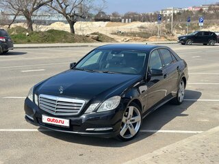 2011 Mercedes-Benz E-Класс 200 7G-Tronic IV (W212, S212, C207), чёрный, 1390000 рублей, вид 2