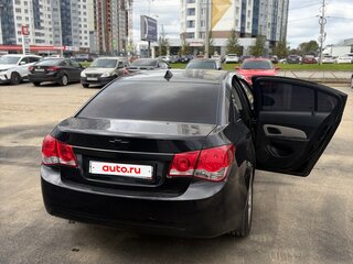 2011 Chevrolet Cruze I, чёрный, 540000 рублей, вид 4