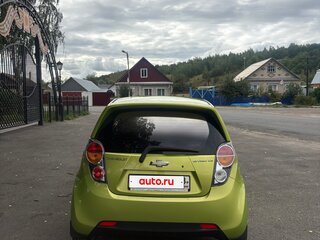 2011 Chevrolet Spark III, зелёный, 690000 рублей, вид 4