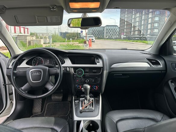 2011 Audi A4 IV (B8), белый, 950000 рублей - вид 7