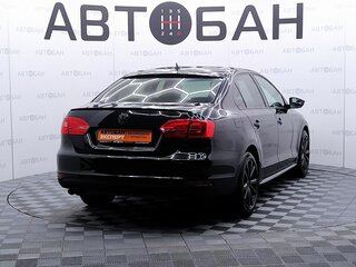 2013 Volkswagen Jetta VI, чёрный, 1119000 рублей, вид 3
