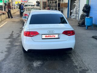 2009 Audi A4 IV (B8), белый, 800000 рублей, вид 3