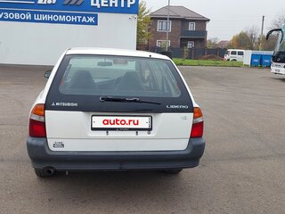 1999 Mitsubishi Libero I Рестайлинг, белый, 239000 рублей, вид 4