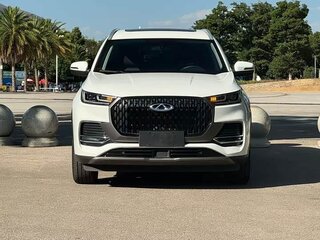 2025 Chery Tiggo 8 I Рестайлинг 2, белый, 1350000 рублей, вид 2