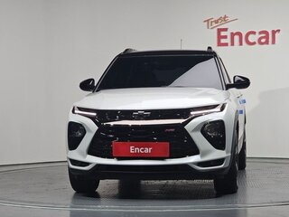 2023 Chevrolet TrailBlazer III, белый, 1490000 рублей, вид 2