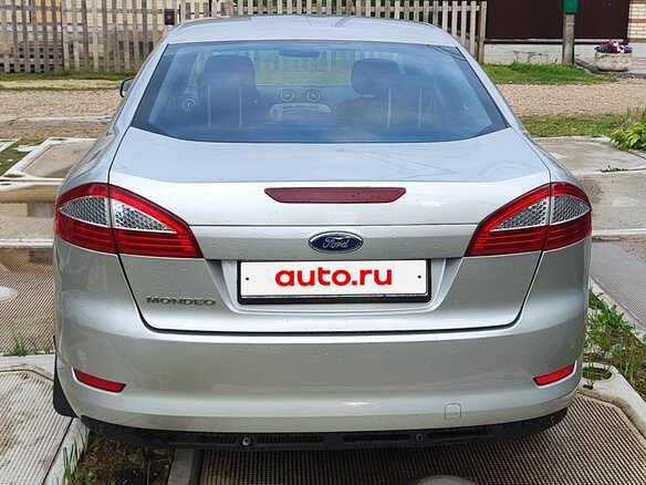 2010 Ford Mondeo IV Рестайлинг, серебристый - вид 1