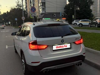 2014 BMW X1 20i I (E84) Рестайлинг, белый, 1650000 рублей, вид 4