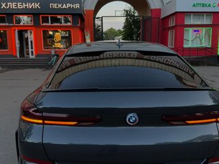 2021 BMW X6 40i III (G06), серый, 7200000 рублей, вид 4