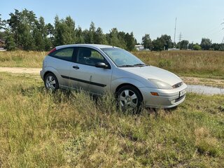 2003 Ford Focus I (North America), серебристый, 450000 рублей, вид 3