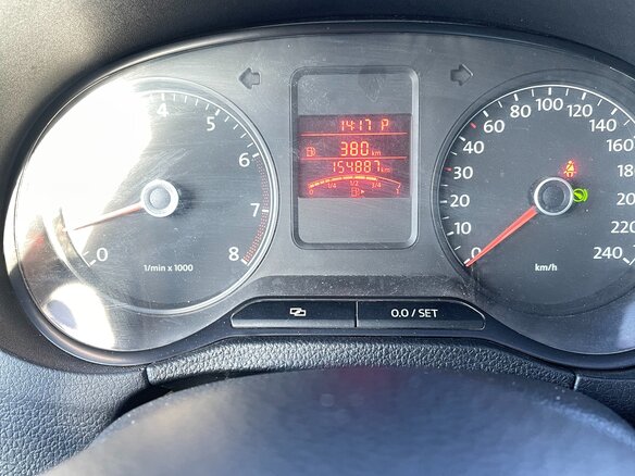 2013 Volkswagen Polo V, красный, 1050000 рублей - вид 5