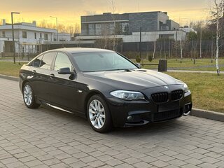 2013 BMW 5 серии 530d xDrive VI (F10/F11/F07), чёрный, 1663971 рублей, вид 3