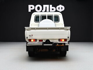 2022 Toyota Land Cruiser 79 70 Series Рестайлинг 1, белый, 7990000 рублей, вид 4