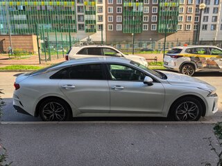 2021 Kia K5 III, белый, 2200000 рублей, вид 2