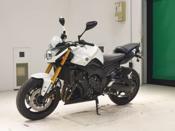 2016 Yamaha FZ8, белый, 450000 рублей