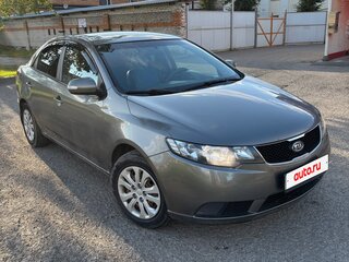 2010 Kia Cerato 6-speed II, серый, 580000 рублей, вид 2