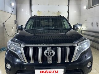 2014 Toyota Land Cruiser Prado 150 Series Рестайлинг 1, чёрный, 2750000 рублей, вид 3