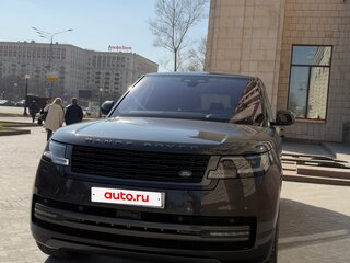 2022 Land Rover Range Rover P400 MHEV Long V, серый, 14700000 рублей, вид 2