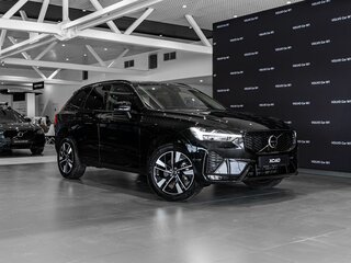 2025 Volvo XC60 II Рестайлинг 2, чёрный, 7550000 рублей, вид 3