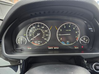 2018 BMW X5 40e III (F15), белый, 3000995 рублей, вид 4